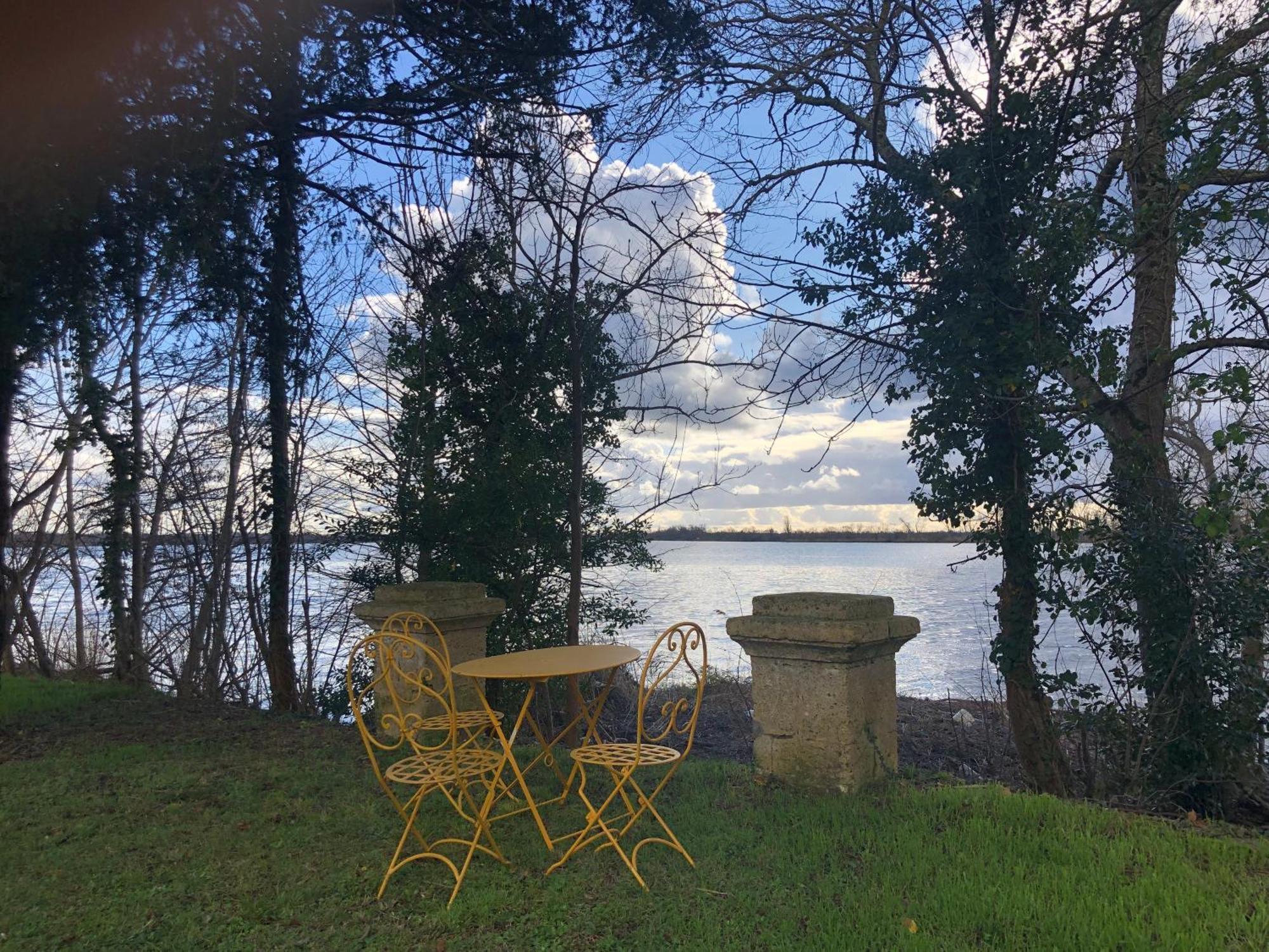 Les Rives De Port Neuf Villa Saint-André-de-Cubzac Eksteriør bilde